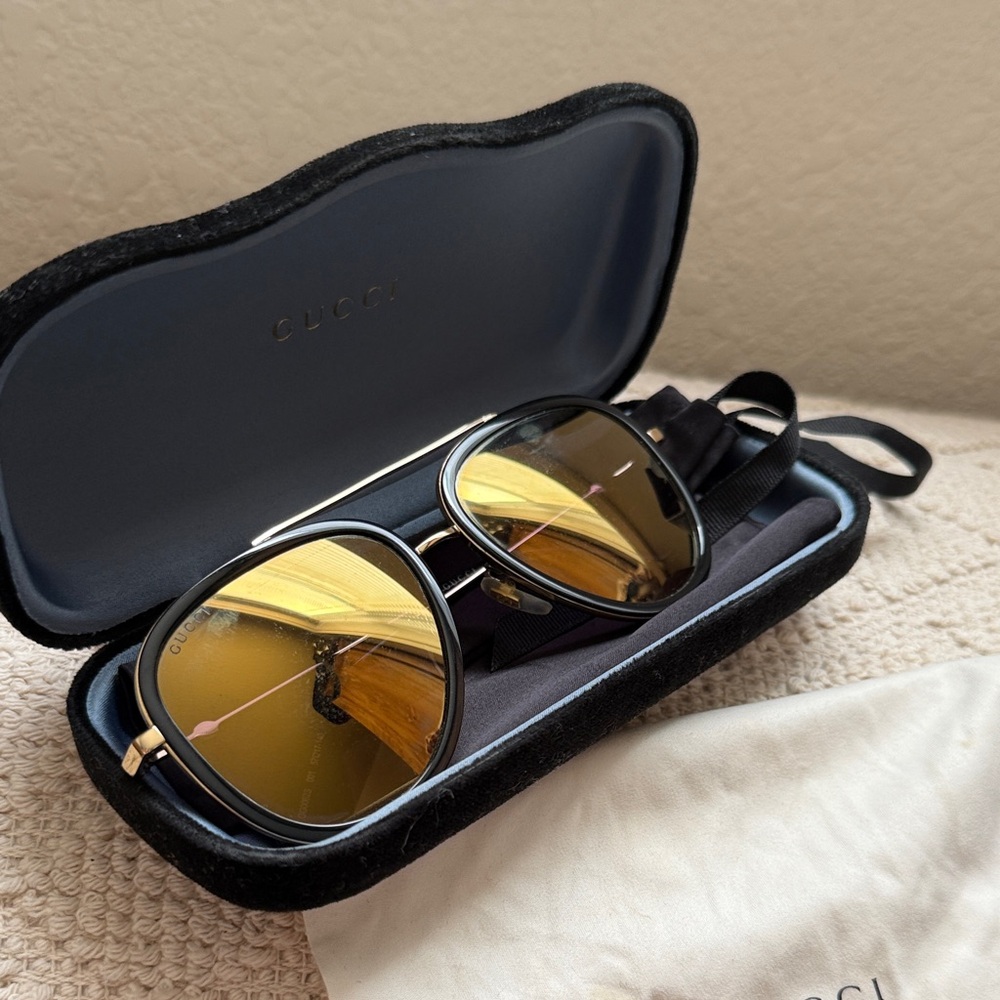 Gucci Gold-Tinted Aviator Sunglasses - Picture 3 of 6